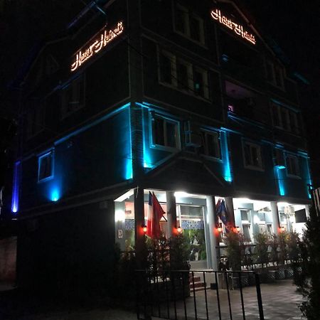Hotel Heimli Приштина Екстер'єр фото